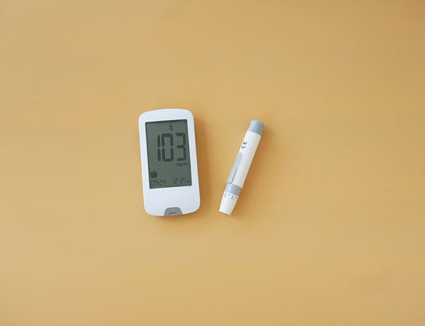 TDEE and Blood Sugar Control: Balancing Your Calories for Stable Energy Levels